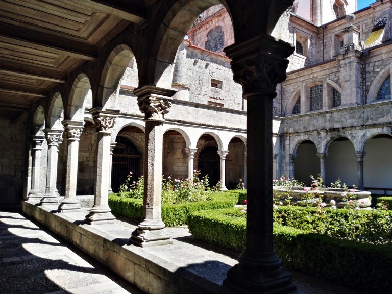 Ruta por el norte de Portugal: de Braganza a Oporto - Catedral de Lamego